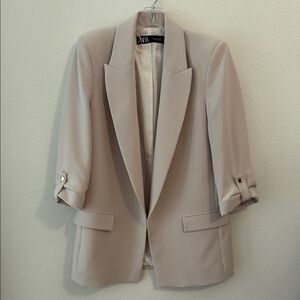 Zara Cream Blazer Softly Tailored Lightweight